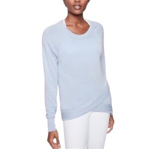 Athleta Serenity Criss Cross Detailed Activewear
Top Pure Blue Size XS